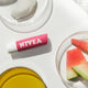 Nivea Pielęgnująca pomadka do ust Watermelon Shine 4.8g
