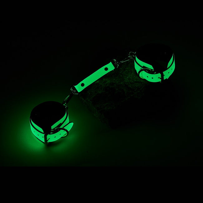 Dream Toys Radiant Handcuff kajdanki świecące w ciemności Green