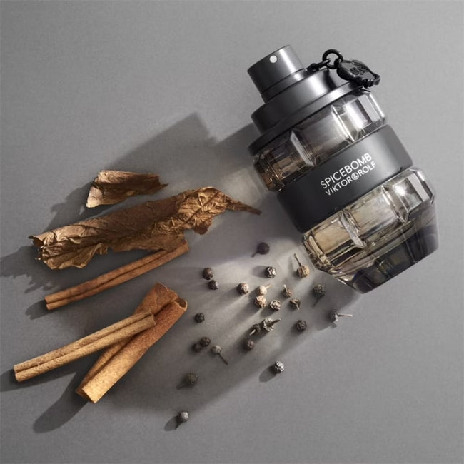 Viktor & Rolf Spicebomb woda toaletowa spray 150ml