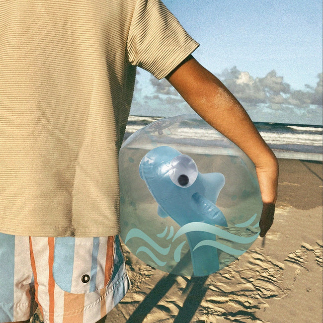Sunnylife Shark Tribe dmuchana piłka plażowa 3D Khaki