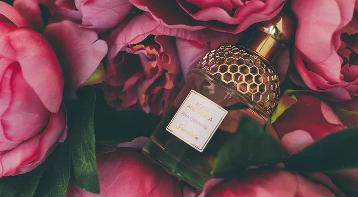 Czym różni się woda perfumowana od toaletowej?