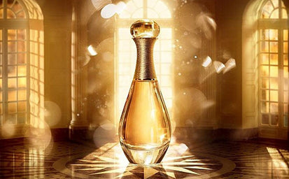 Dior J'adore – kobiecość zamknięta w małej buteleczce