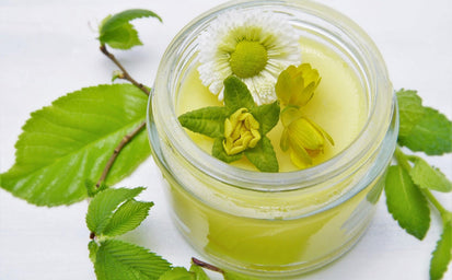 Cudowne kosmetyki naturalne – dlaczego warto je stosować?