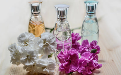 Jak dobrać perfumy na różne pory roku? Krótki poradnik