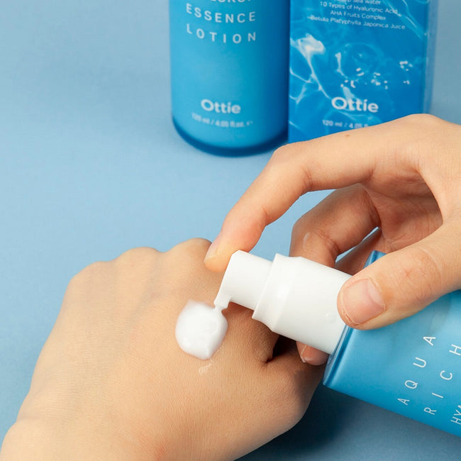 Ottie Aqua Rich intensywnie nawilżająca esencja do twarzy 120ml