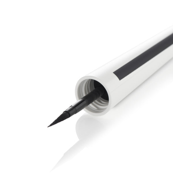 Maybelline Master Ink Matte eyeliner w pędzelku