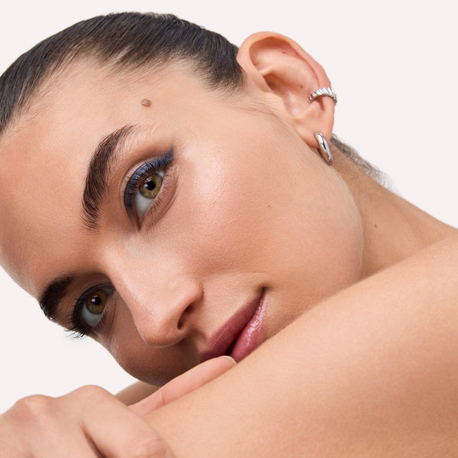 Catrice Jewel Glide Effect kredka do oczu