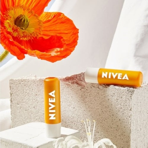 Nivea Sun Protect pielęgnująca pomadka do ust SPF30 4.8g