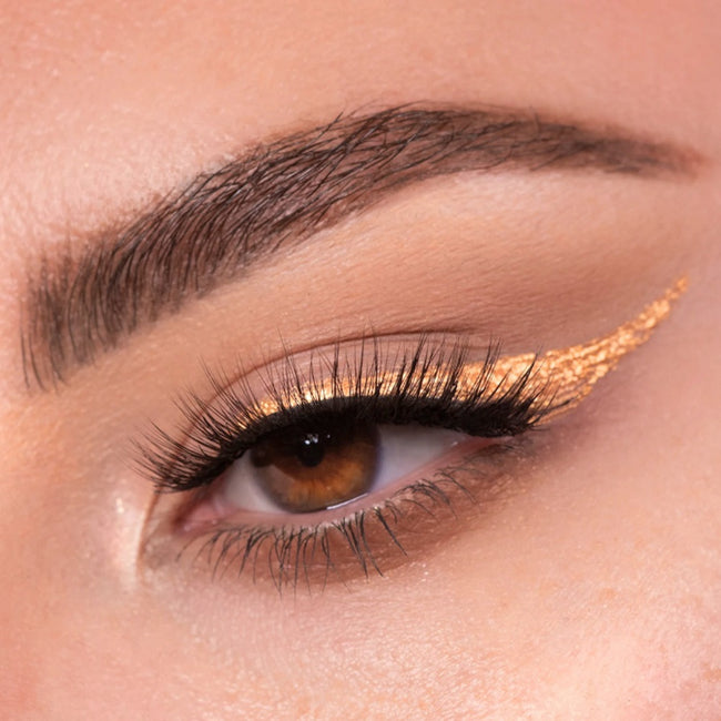 The Balm Schwing Liquid Eyeliner długotrwały eyeliner w płynie