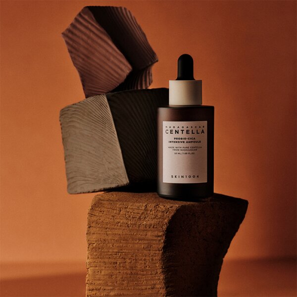 SKIN1004 Madagascar Centella Probio-Cica Intensive Ampoule odżywcze serum dla skóry wrażliwej i podrażnionej 50ml
