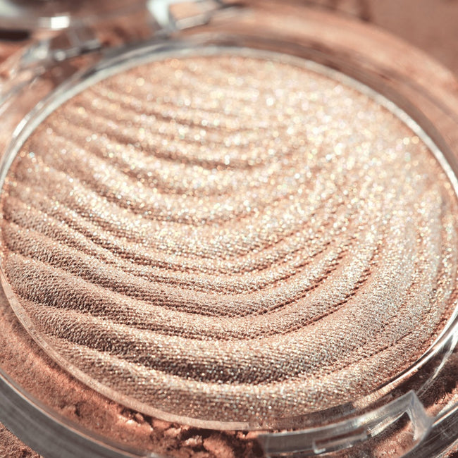 Catrice Aura Glam Bouncy Highlighter rozświetlacz do twarzy