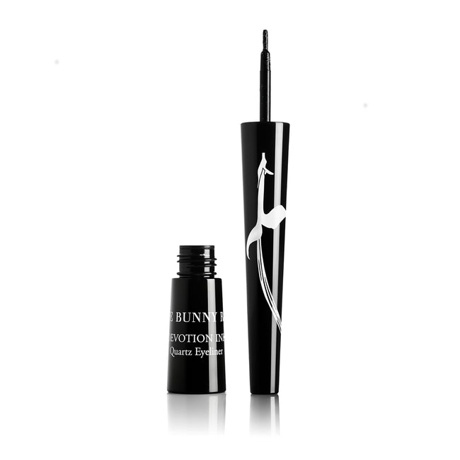 Rouge Bunny Rouge Devotion Ink Quartz Eyeliner eyeliner z kryształowymi drobinkami