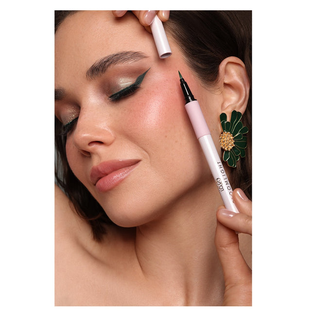 LOVRO Bloomlight Eyeliner płynny eyeliner