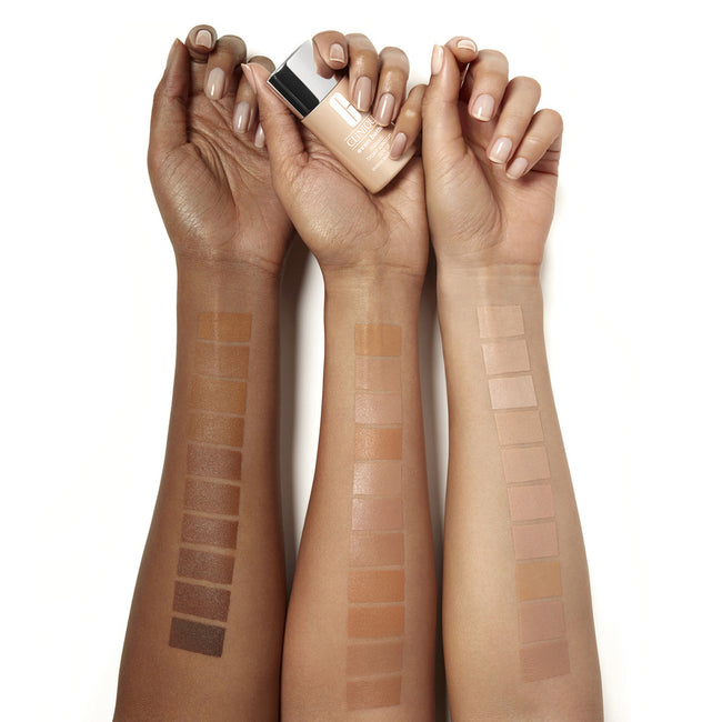 Clinique Even Better™ Makeup SPF15 podkład wyrównujący koloryt skóry