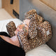 Glov Sleeping Beauty poduszka przeciwzmarszczkowa z pianką memory Cheetah