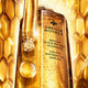 Guerlain Abeille Royale Age-Defying Programme Youth Watery Oil Serum zestaw serum do twarzy 50ml + krem na dzień 15ml + pianka oczyszczająca 40ml + kosmetyczka