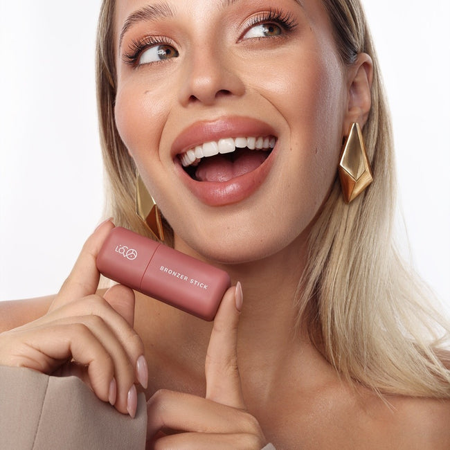 LOVRO Bronzer Stick kremowy bronzer do twarzy w sztyfcie