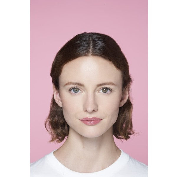 L'Oreal Paris Brilliant Signature Shiny Liquid Lipstick błyszcząca pomadka w płynie