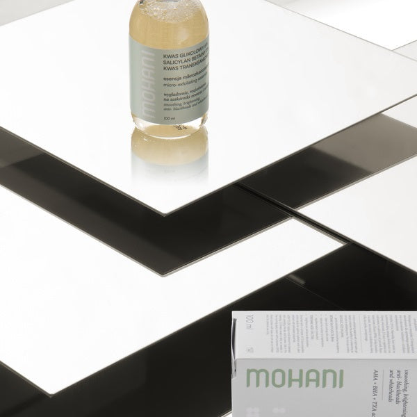 Mohani Derm rozjaśniająca esencja mikrozłuszczająca zwężająca pory 100ml