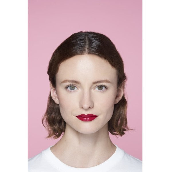 L'Oreal Paris Brilliant Signature Shiny Liquid Lipstick błyszcząca pomadka w płynie