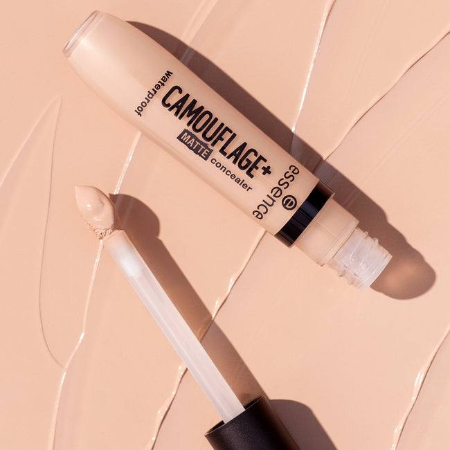 Essence Camouflage+ Matte korektor matujący