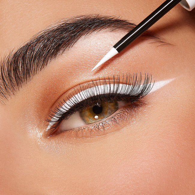 KIKO Milano Super Colour Waterproof Eyeliner ultragładki wodoodporny kolorowy eyeliner w płynie