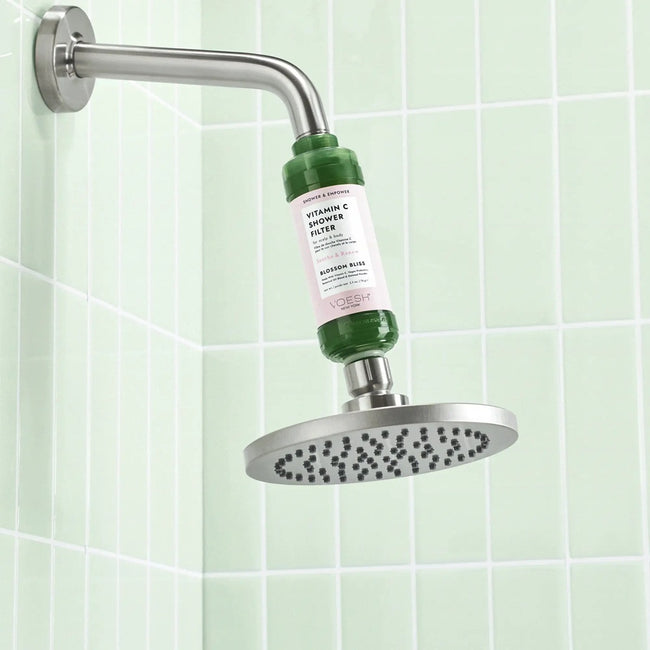 VOESH Vitamin C Shower Filter filtr prysznicowy z witaminą C do ciała i skóry głowy Blossom Bliss 70g