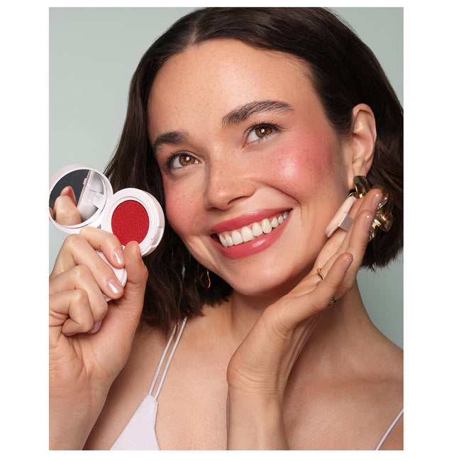 LOVRO Bloomlight Cushion Blush róż do policzków w poduszeczce