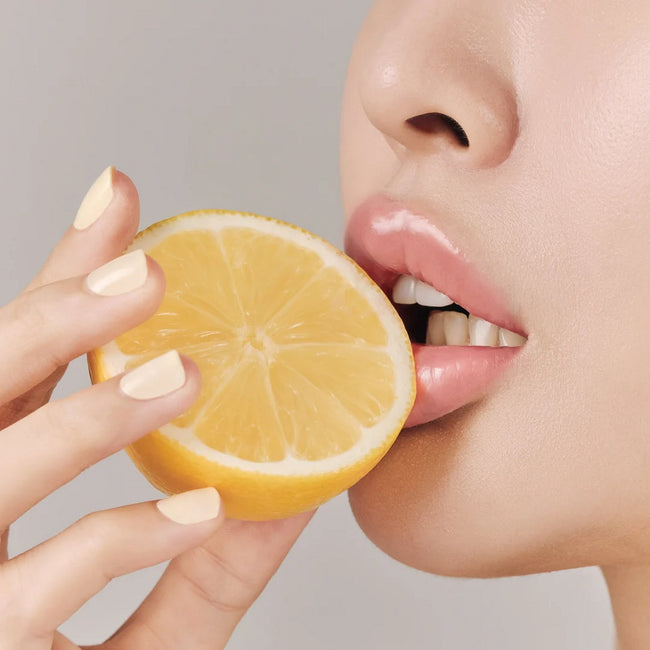 Hwarang' Yuja Sweet Lip Volumizer balsam do ust poprawiający objętość