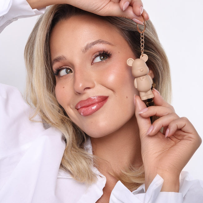 LOVRO Sugar Teddy błyszczyk do ust z drobinkami 1.4g