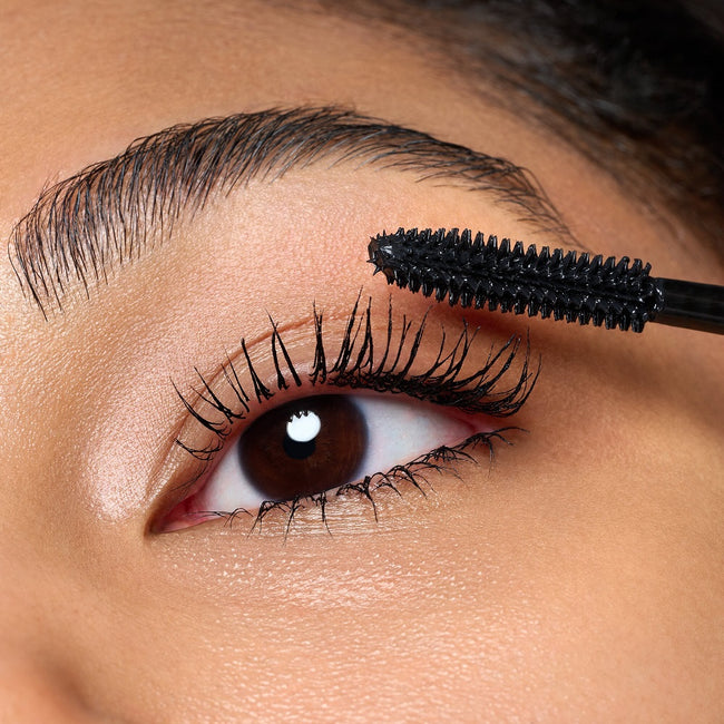 Catrice Tubing Stay In Place Volume Mascara tusz do rzęs z technologią typu tubine