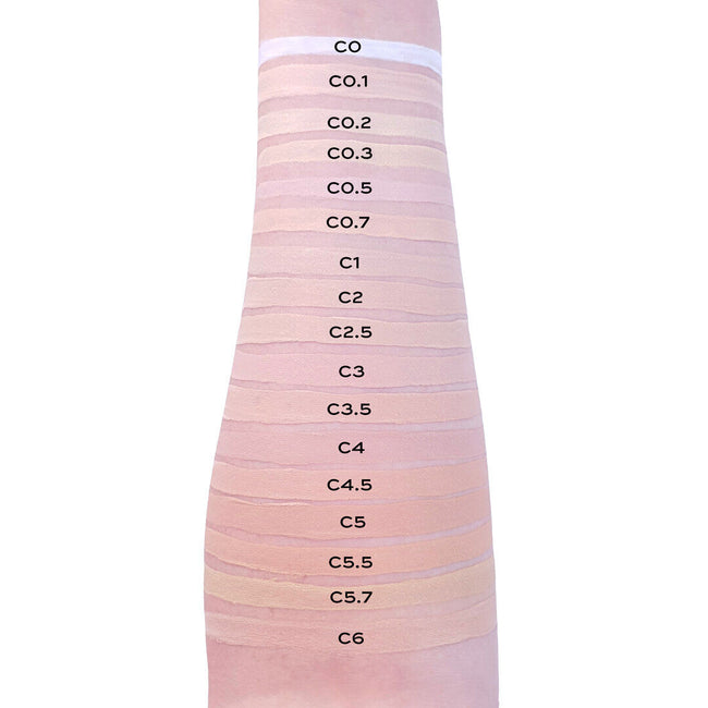 Makeup Revolution Conceal & Define Concealer korektor do twarzy