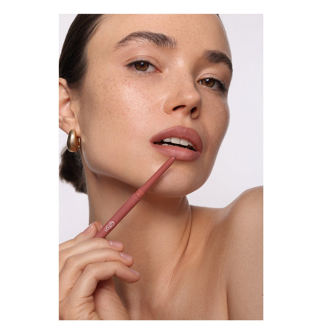LOVRO Non-Transfer Lipliner żelowa konturówka do ust 0.6g
