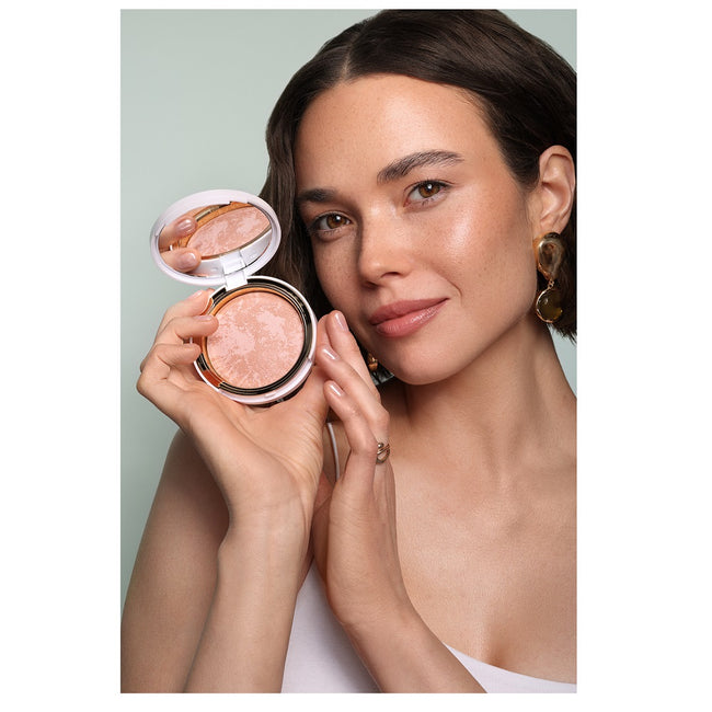 LOVRO Bloomlight Baked Illuminating Powder puder wypiekany rozświetlający