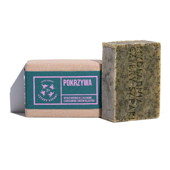 Mydlarnia Cztery Szpaki Naturalne mydło w kostce z olejkami eterycznymi z drzew iglastych Pokrzywa 110g