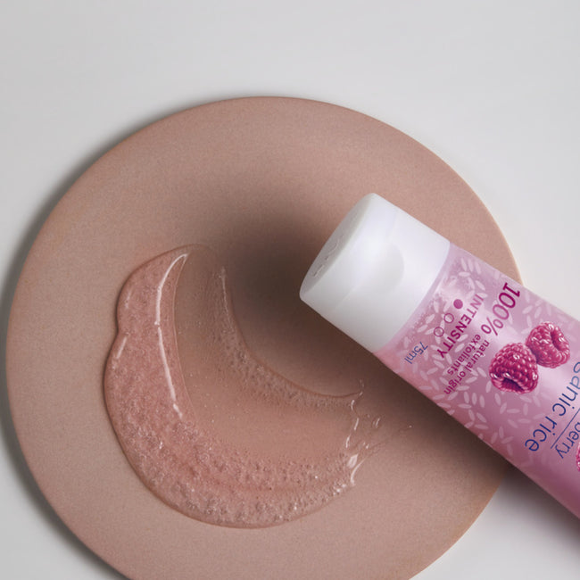 Nivea Glow Rice Scrub rozświetlający peeling ryżowy do twarzy z bio malinami 75ml