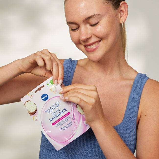 Nivea Skin Radiance maska w płachcie z serum rozświetlającym
