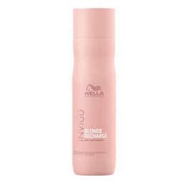 Wella Professionals Invigo Blonde Recharge Color Refreshing Shampoo odświeżający szampon z pigmentami koloru do włosów w kolorze zimnego blondu 250ml