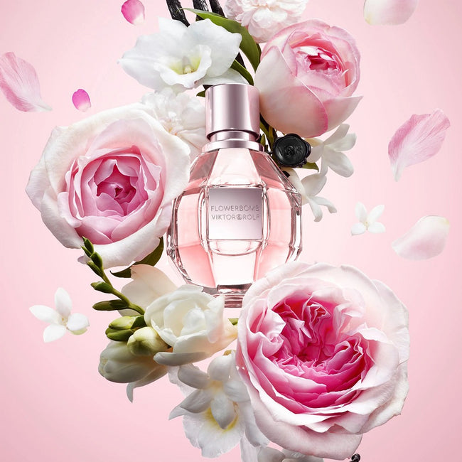 Viktor & Rolf Flowerbomb woda perfumowana spray 30ml