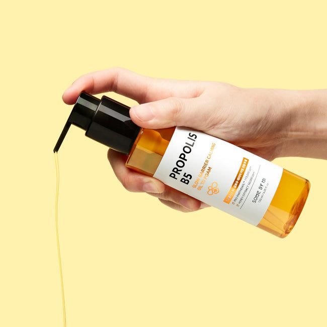 Some By Mi Propolis B5 Glow Barrier Calming Oil To Foam olejek do oczyszczania skóry twarzy 120ml