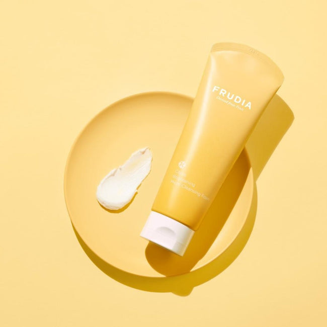 Frudia Citrus Brightening Micro Cleansing Foam rozjaśniająca pianka oczyszczająca do twarzy 145g