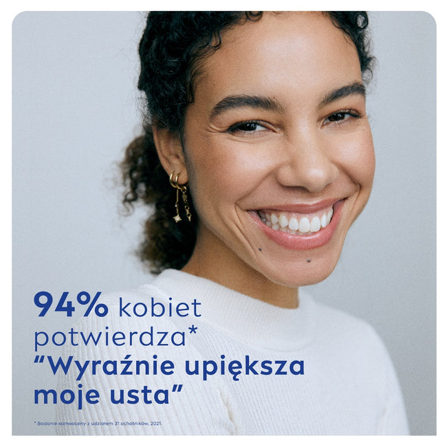 Nivea Caring Scrub pielęgnujący peeling do ust Aloes 4.8g