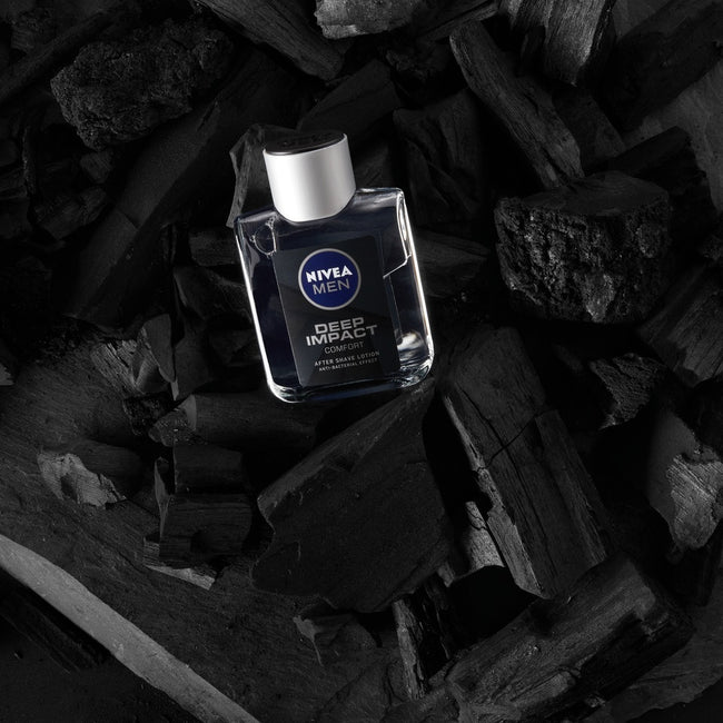 Nivea Men Deep Control zestaw żel pod prysznic 3w1 250ml + antyperspirant w kulce 50ml + antybakteryjna woda po goleniu 100ml + kosmetyczka