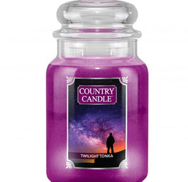 Country Candle Duża świeca zapachowa z dwoma knotami Twilight Tonka 680g