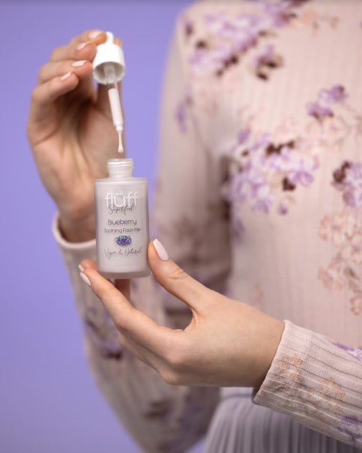 Fluff Soothing Face Milk nawilżająco-łagodzące mleko do twarzy Borówka 40ml