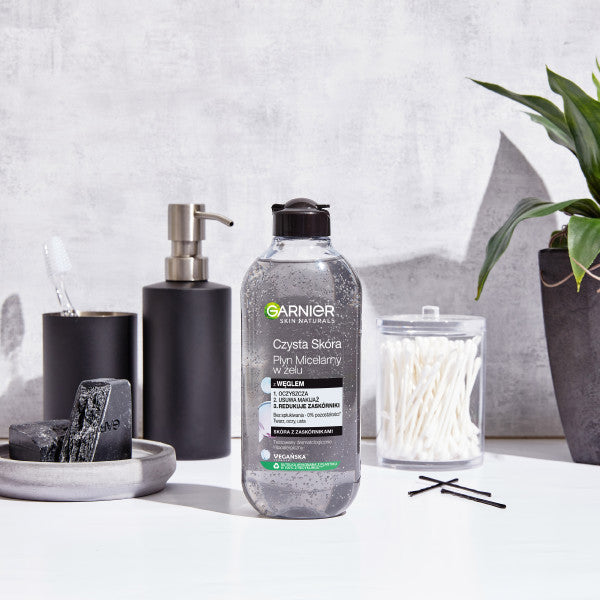Garnier Czysta Skóra płyn micelarny w żelu z węglem 400ml