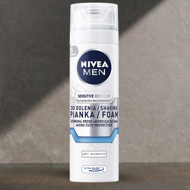 Nivea Men Sensitive Recovery regenerująca pianka do golenia 200ml