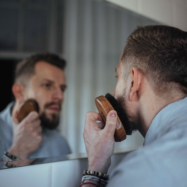 Zew For Men Szczotka Brodacza szczotka do profesjonalnej pielęgnacji zarostu