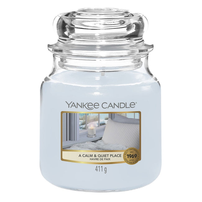 Yankee Candle Świeca zapachowa średni słój A Calm & Quiet Place 411g