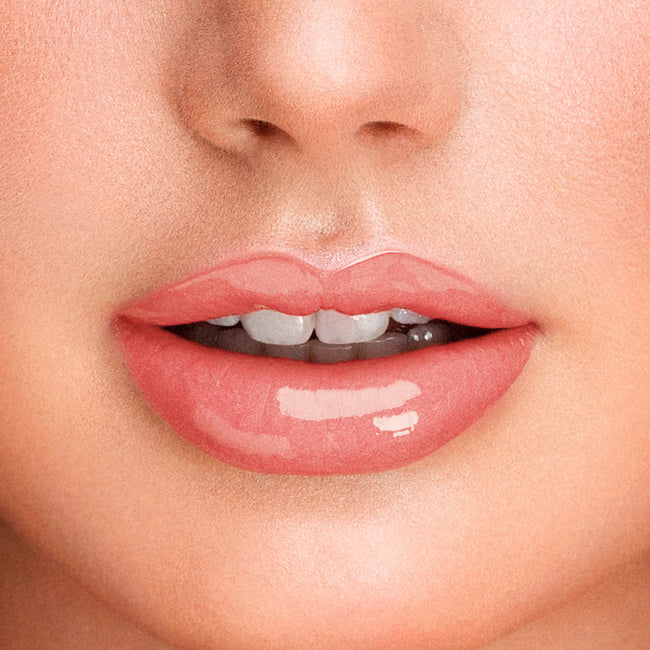 Pupa Milano Miss Pupa Gloss Ultra Shine Gloss Instant Volume Effect błyszczyk do ust 300 5ml